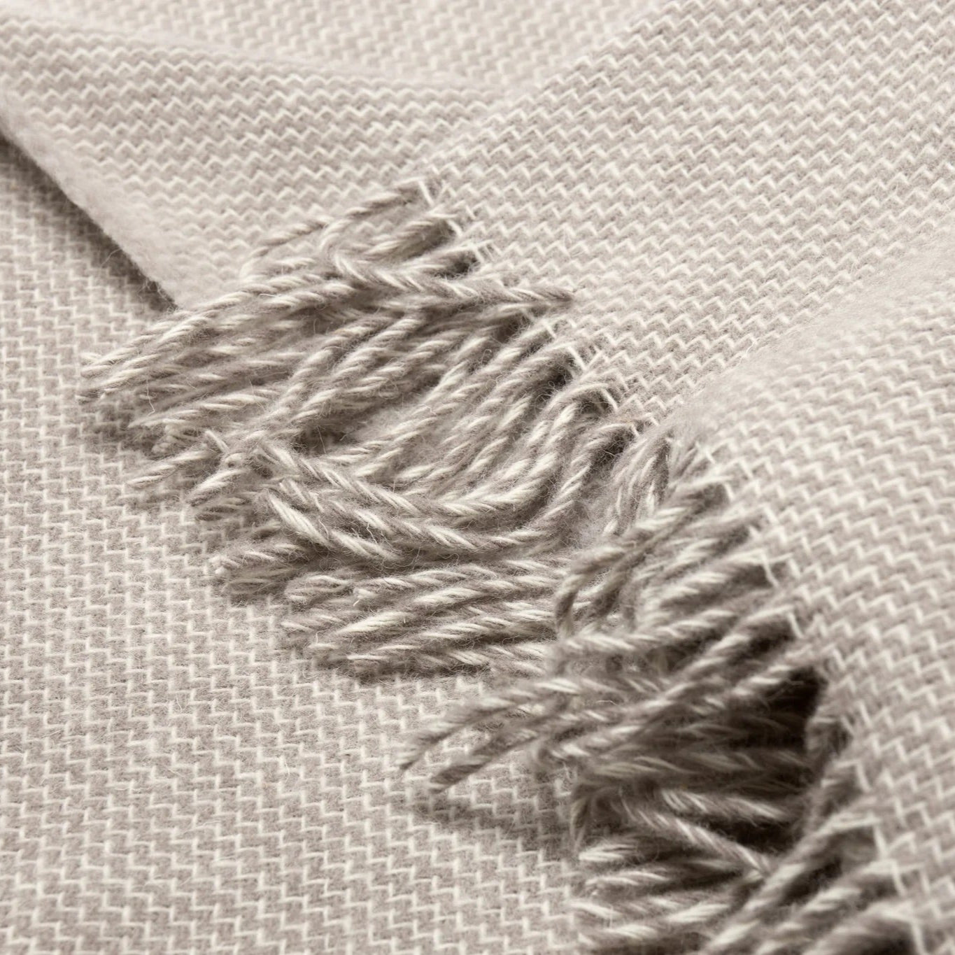 New Zealand Wool Throw - Beige