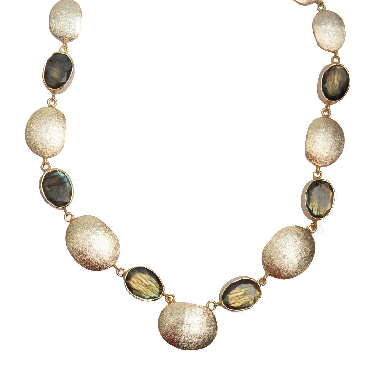 Dako Labradorite Necklace