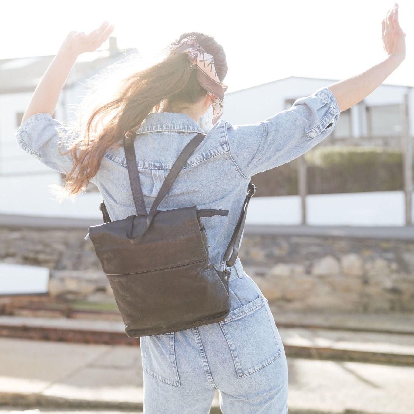 Neve Backpack Black
