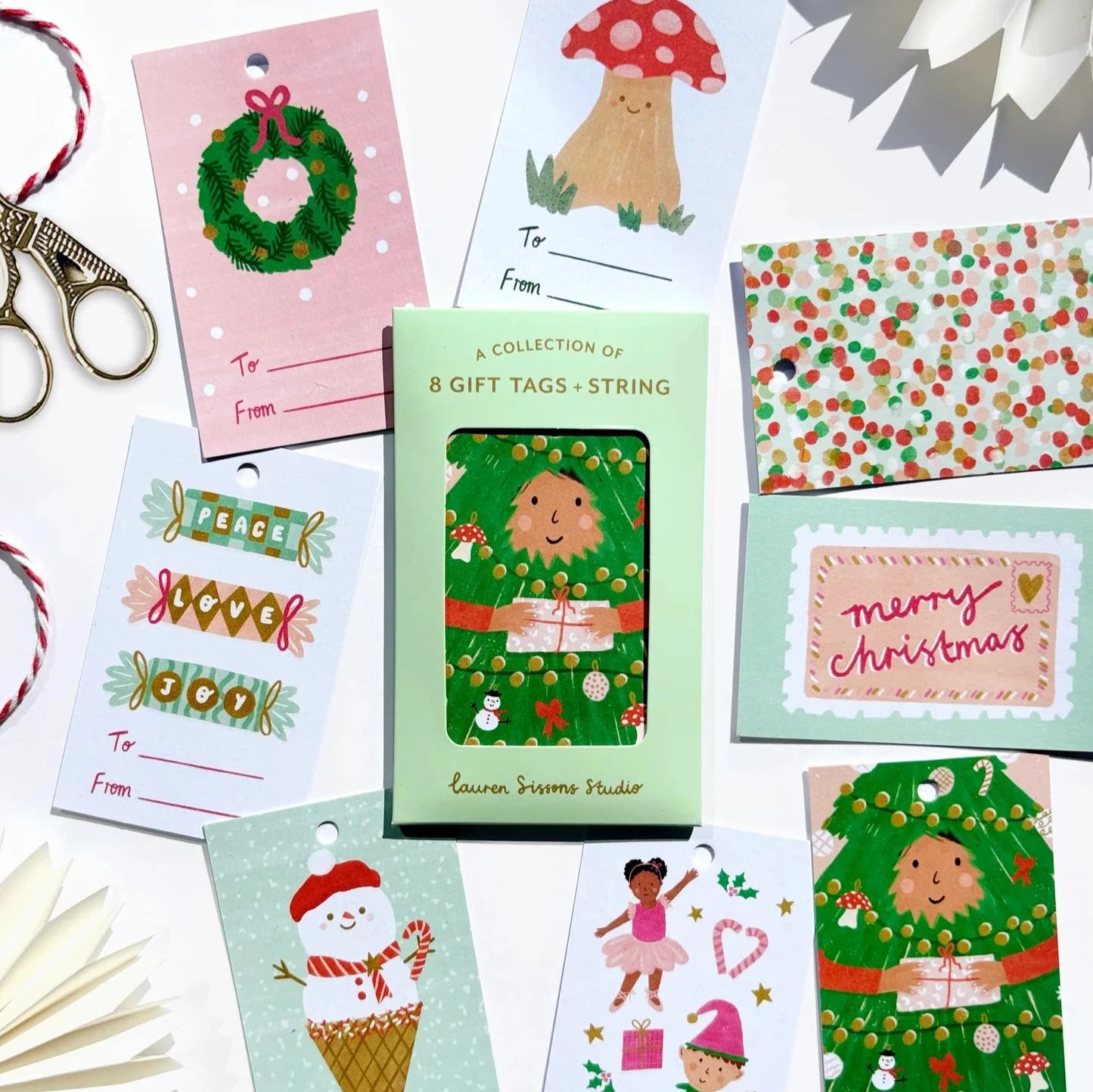 Festive Gift Tag and String Set of 8