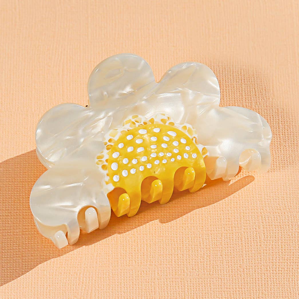 Daisy Flower Claw
