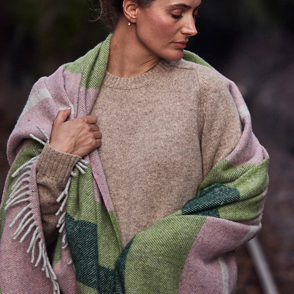 Breezy Bloom Recycled Wool Throw