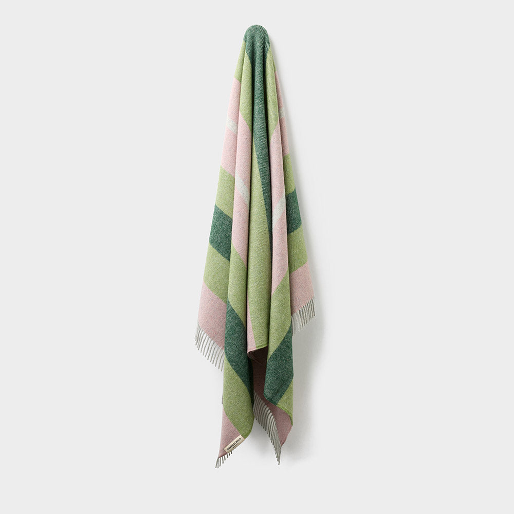 Breezy Bloom Recycled Wool Throw