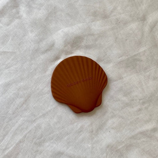 Seashell Silicone Teether Rust