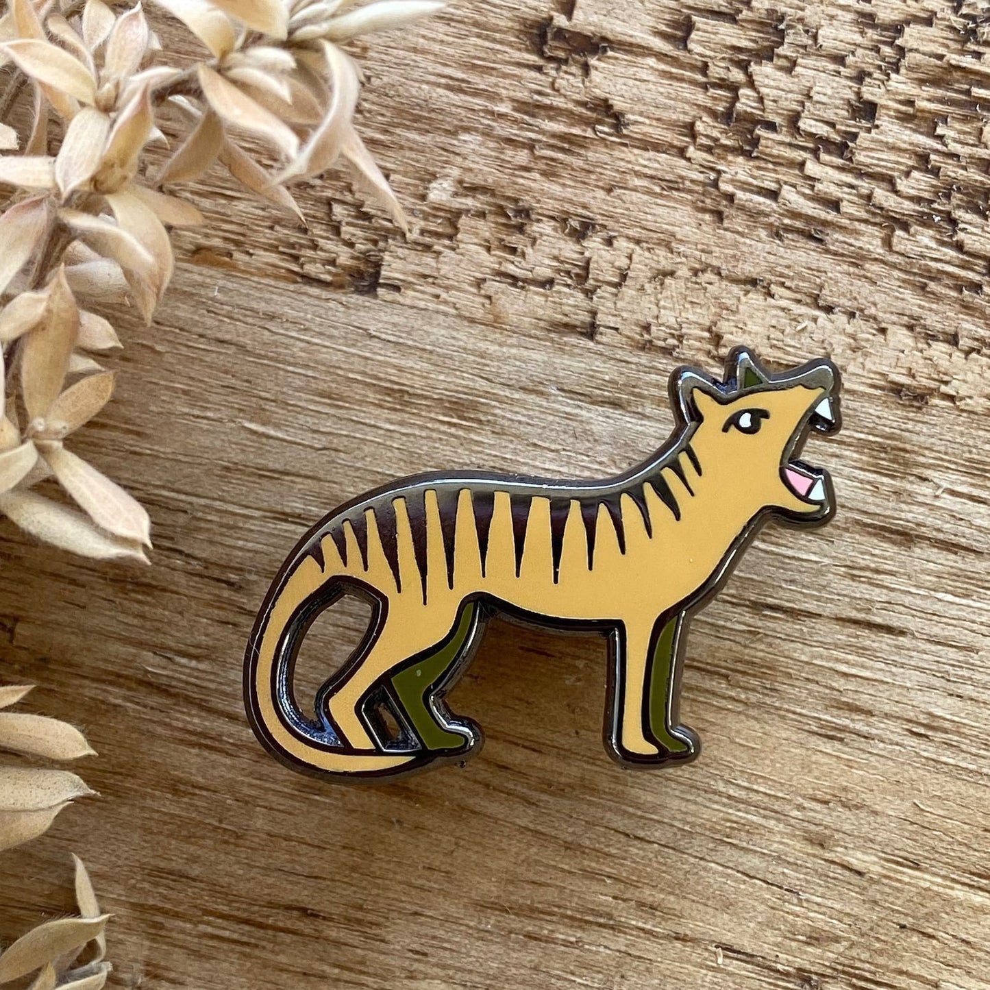 Thylacine Enamel Pin