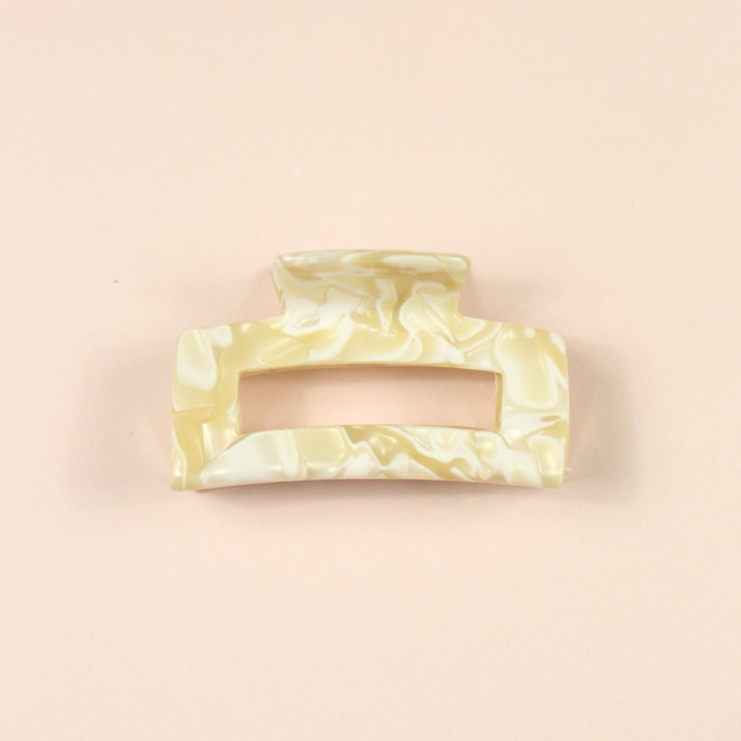 Scarlett Medium Eco Hair Claw Clip