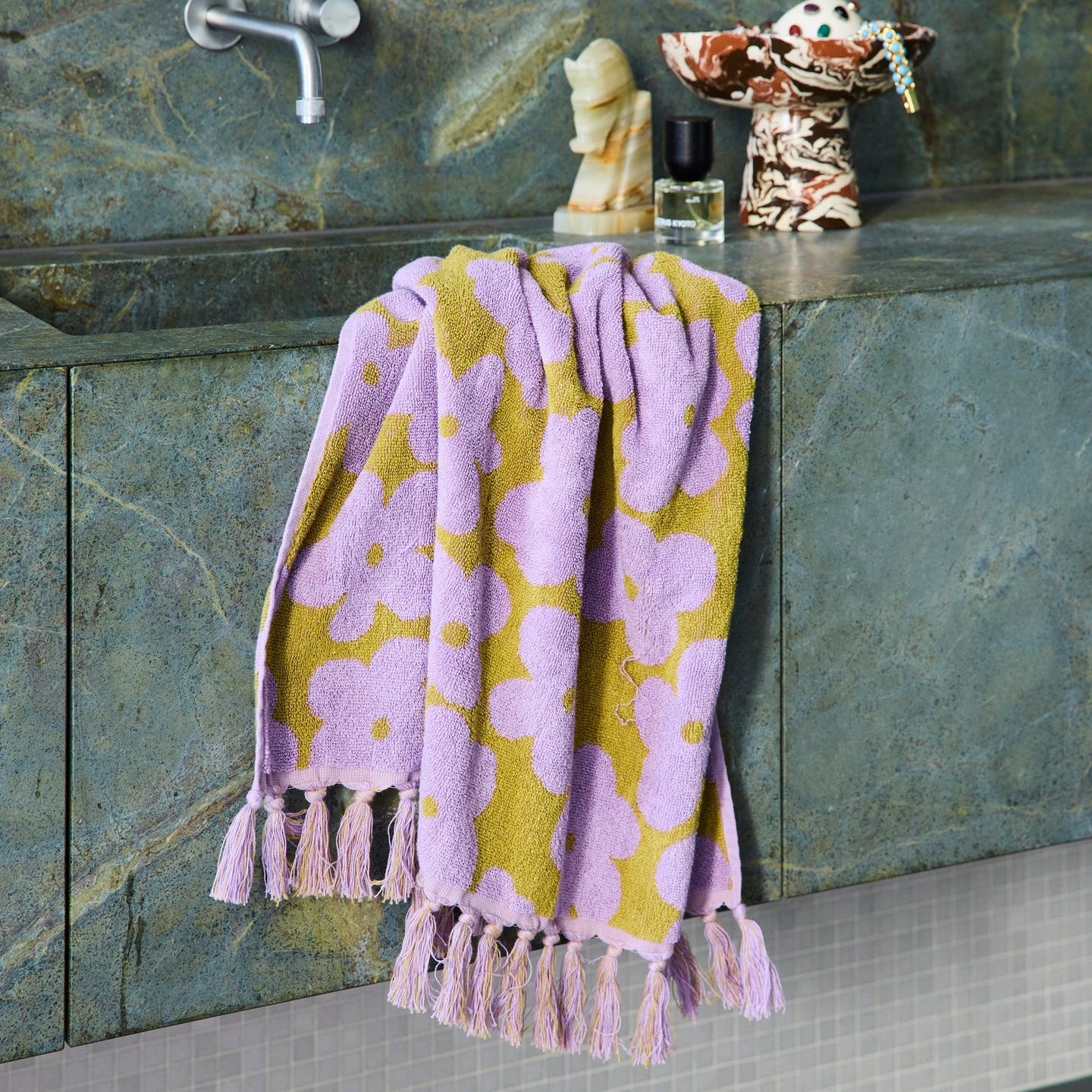 Big Flower Terry Hand Towel