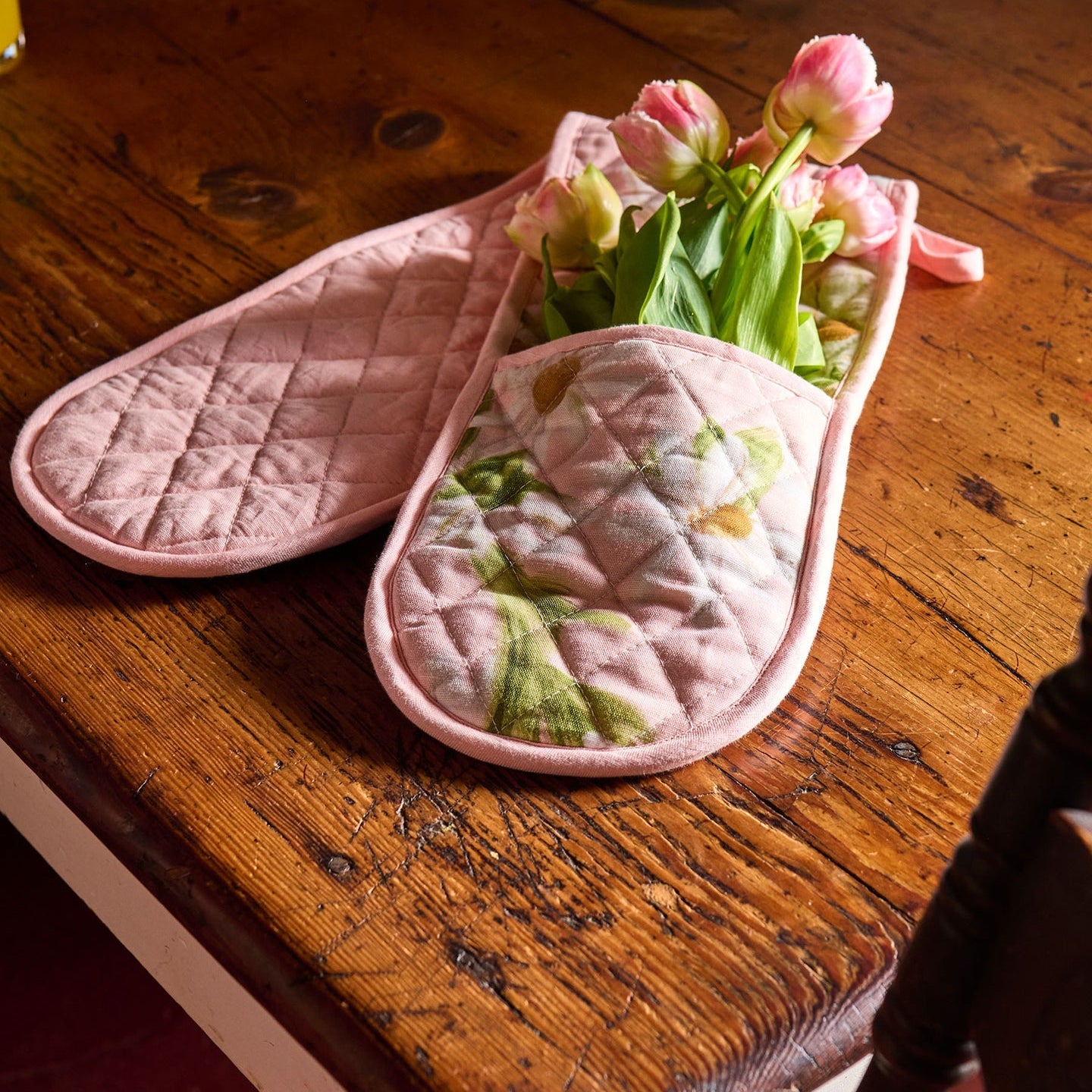 Sweet Daisy Double Oven Mitt