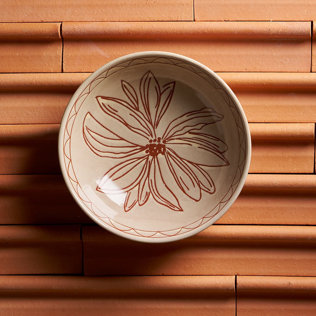 June's Daisy Bowl Taupe