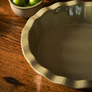 Kitchen Life Peppercorn Pie Dish