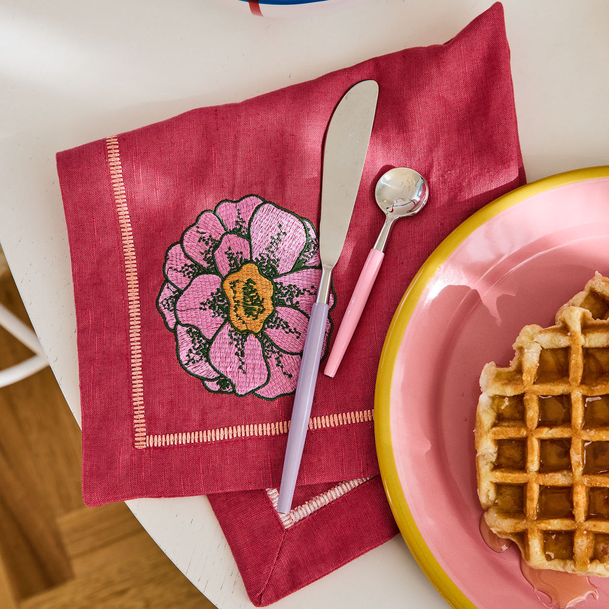In Bloom Embroidered  Napkin Set of 4