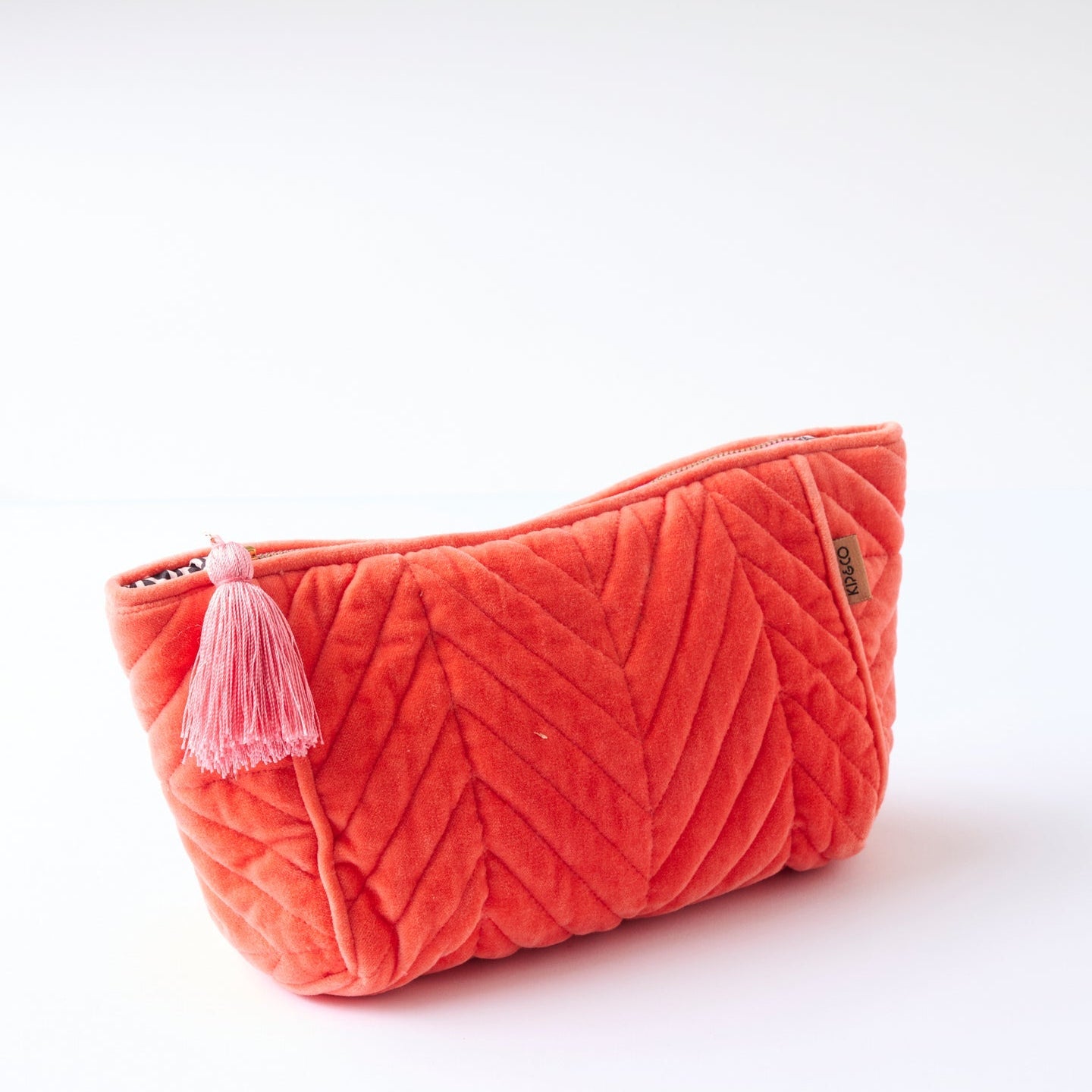 Poppy Queen Velvet Toiletry Bag