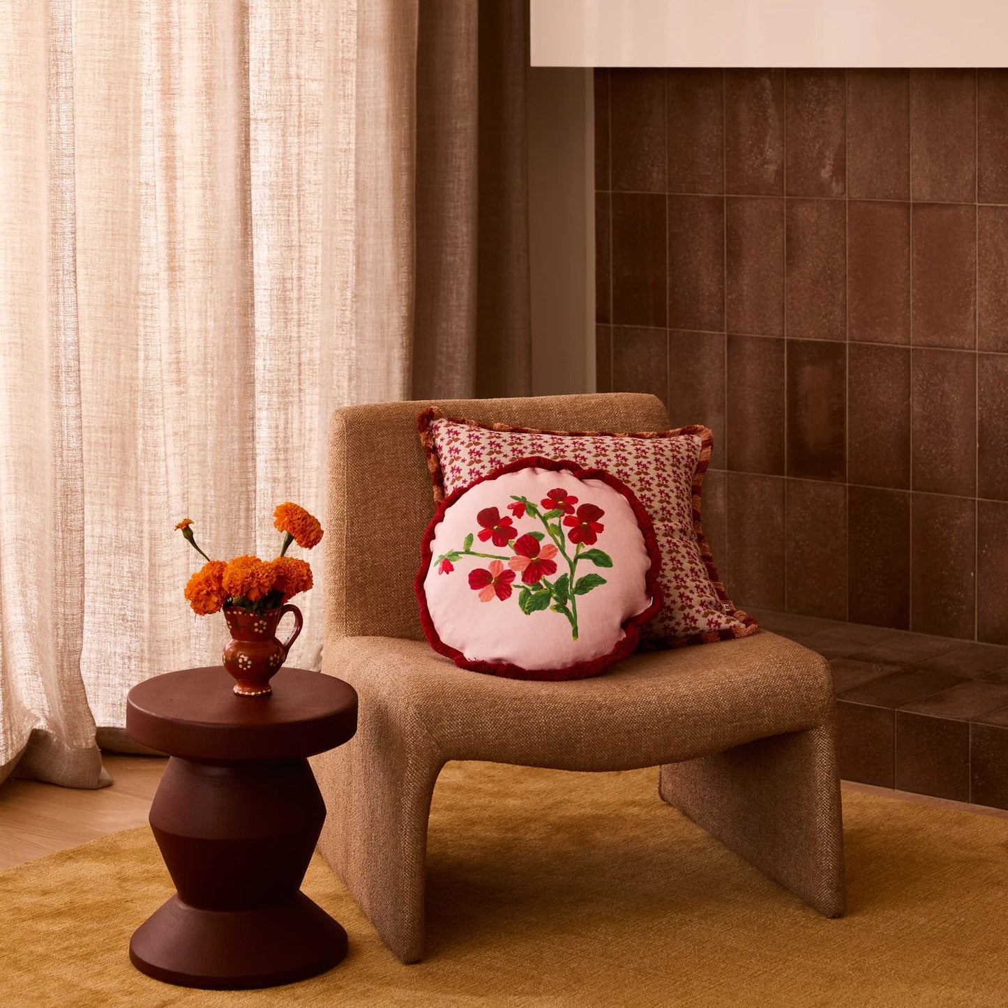 Mini Viola Round Cushion