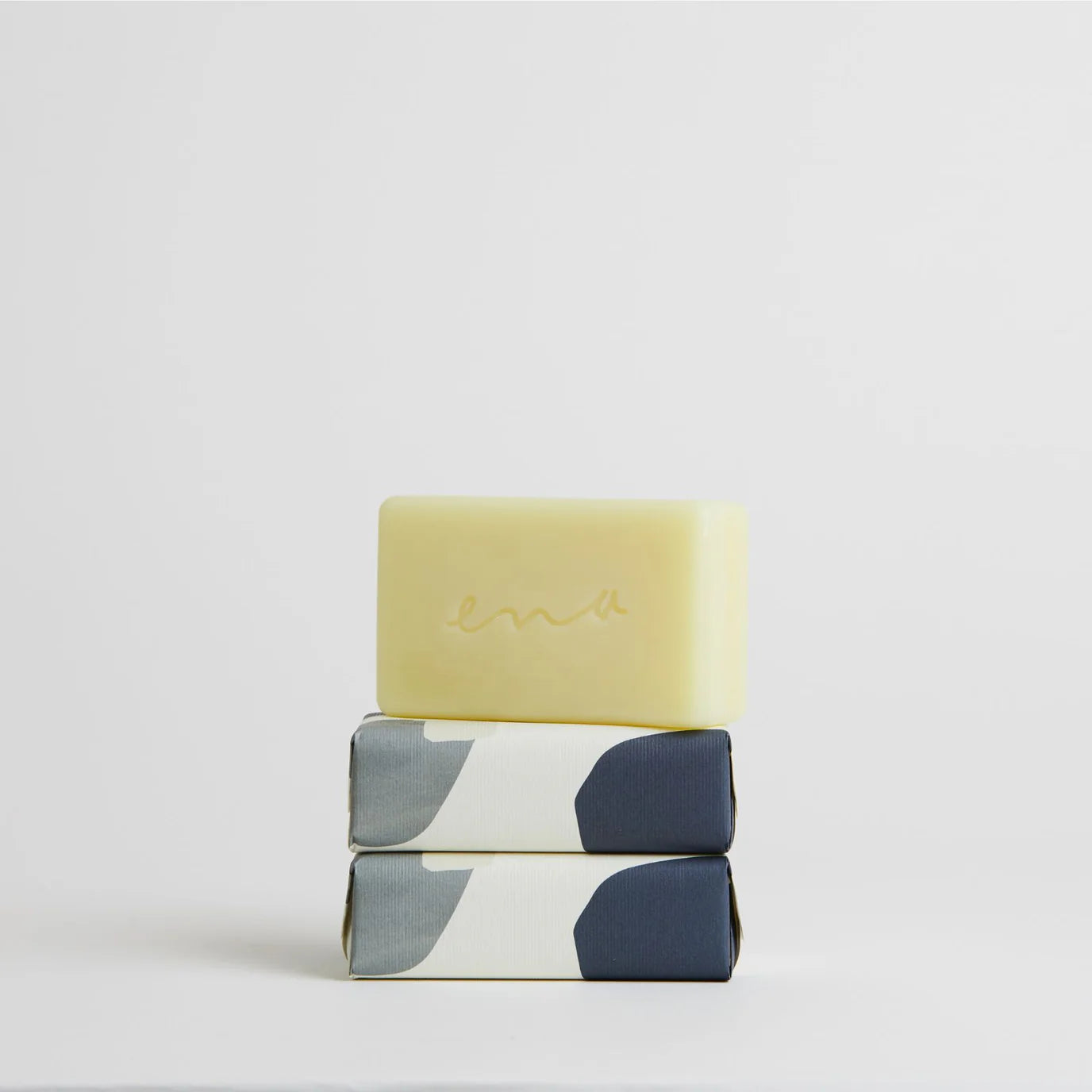 Pink Grapefruit, Lemon Myrtle & Eucalyptus Natural Soap Bar