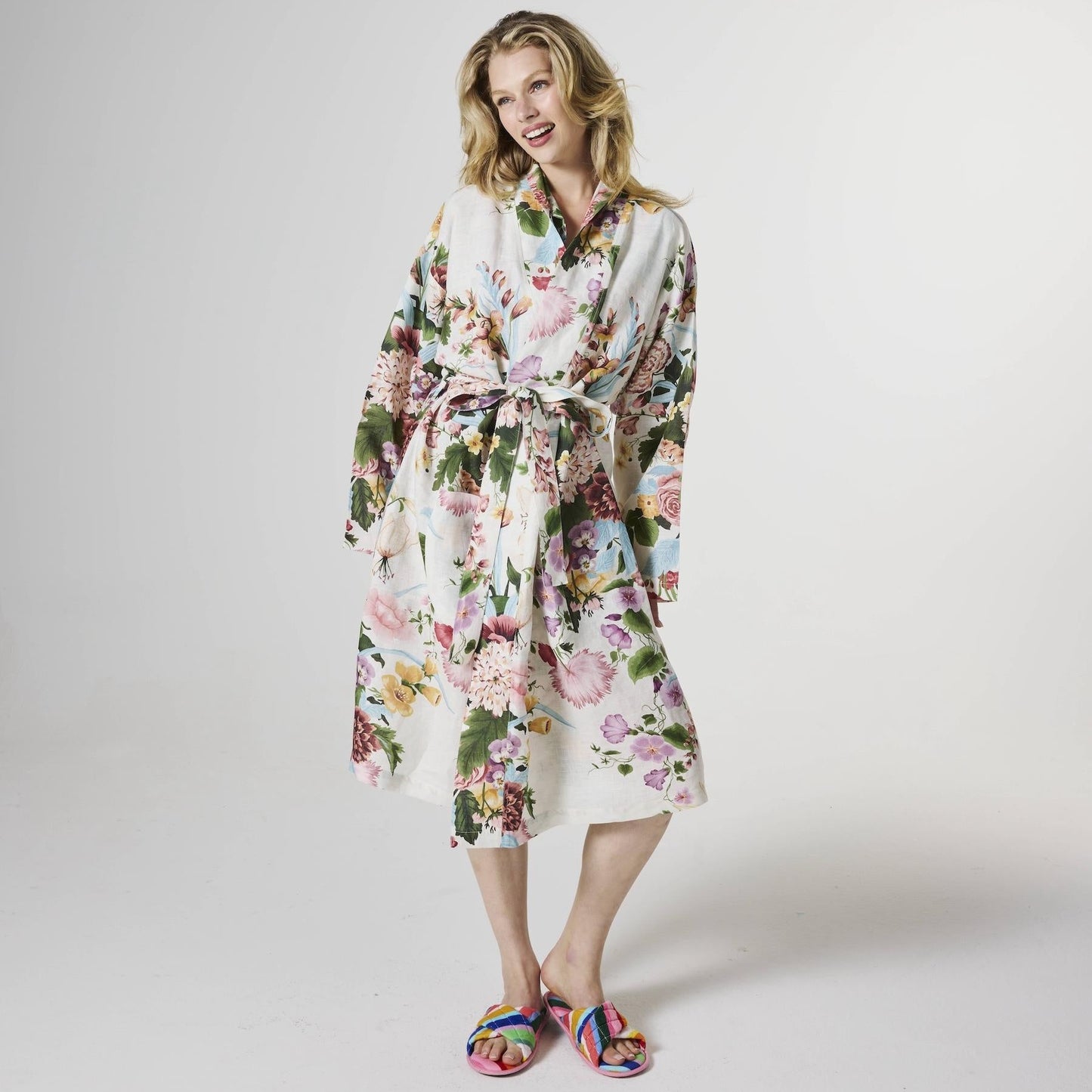 Belle Floral Linen Robe
