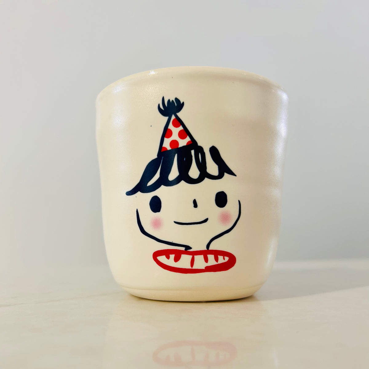 Kimi Party Hat Small Mug