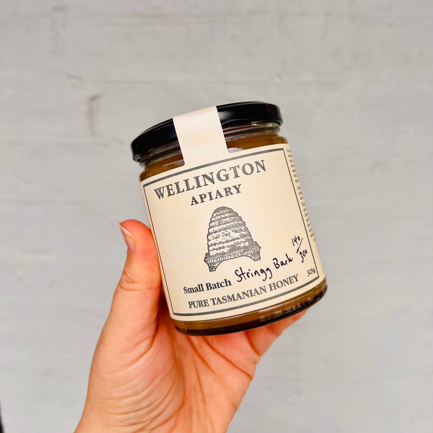 Small Batch Stringy Bark Honey 325g