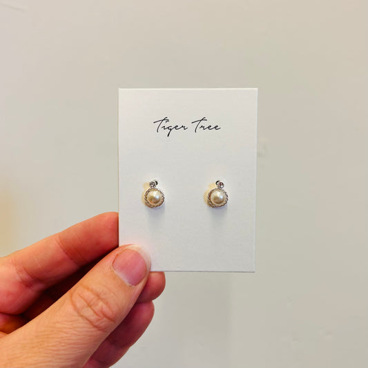 Pearl Maya Earrings