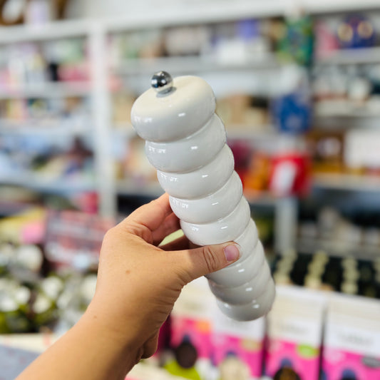 Delphi Wood Ivory Grinder