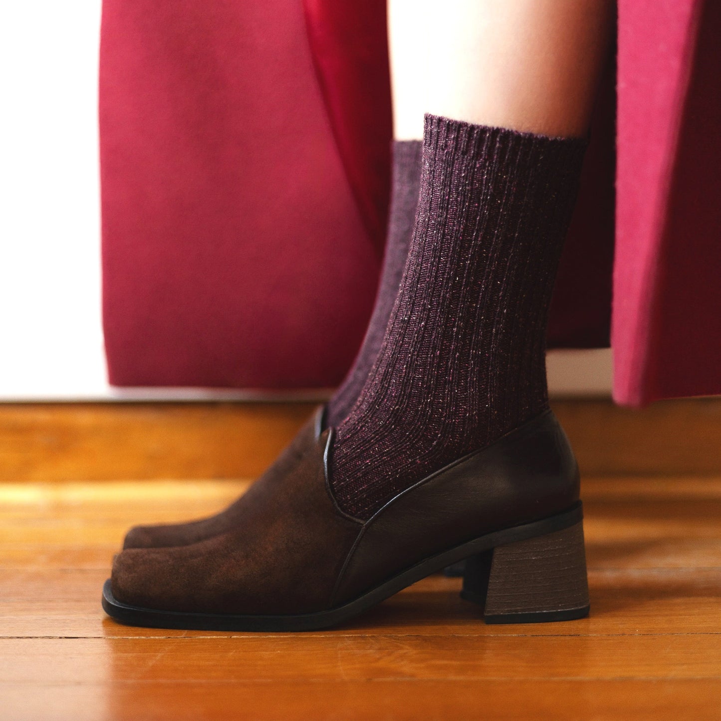 Burgundy Dust Star Silk & Wool Socks