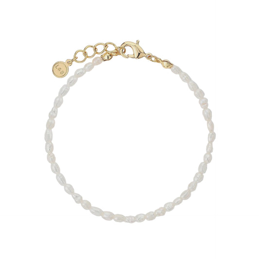 Dainty Freshwater Pearl Bracelet