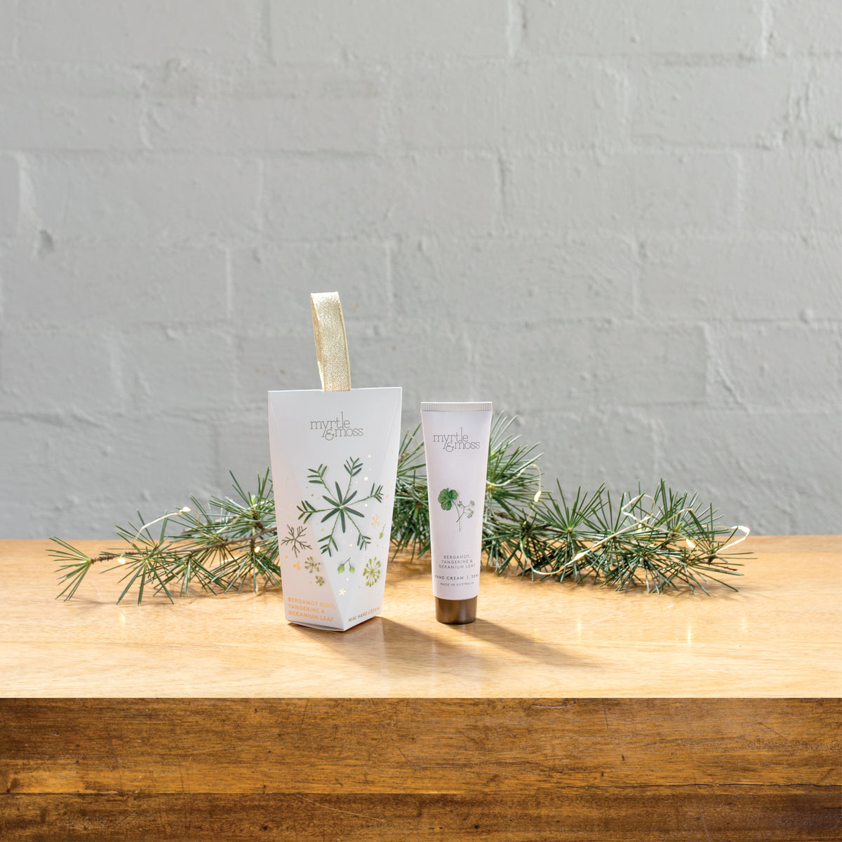 Bergamot, Tangerine & Geranium Leaf Hand Cream Ornament