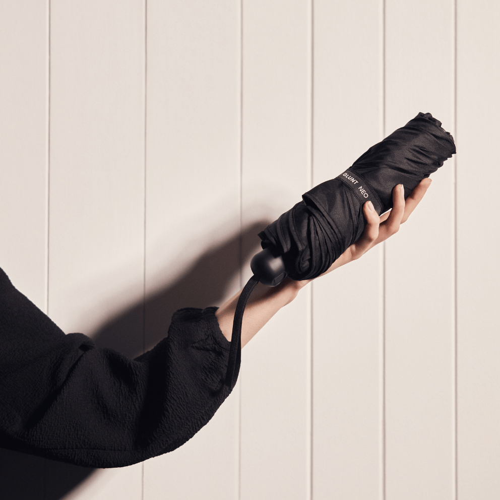 Ink Black BLUNT Neo Umbrella