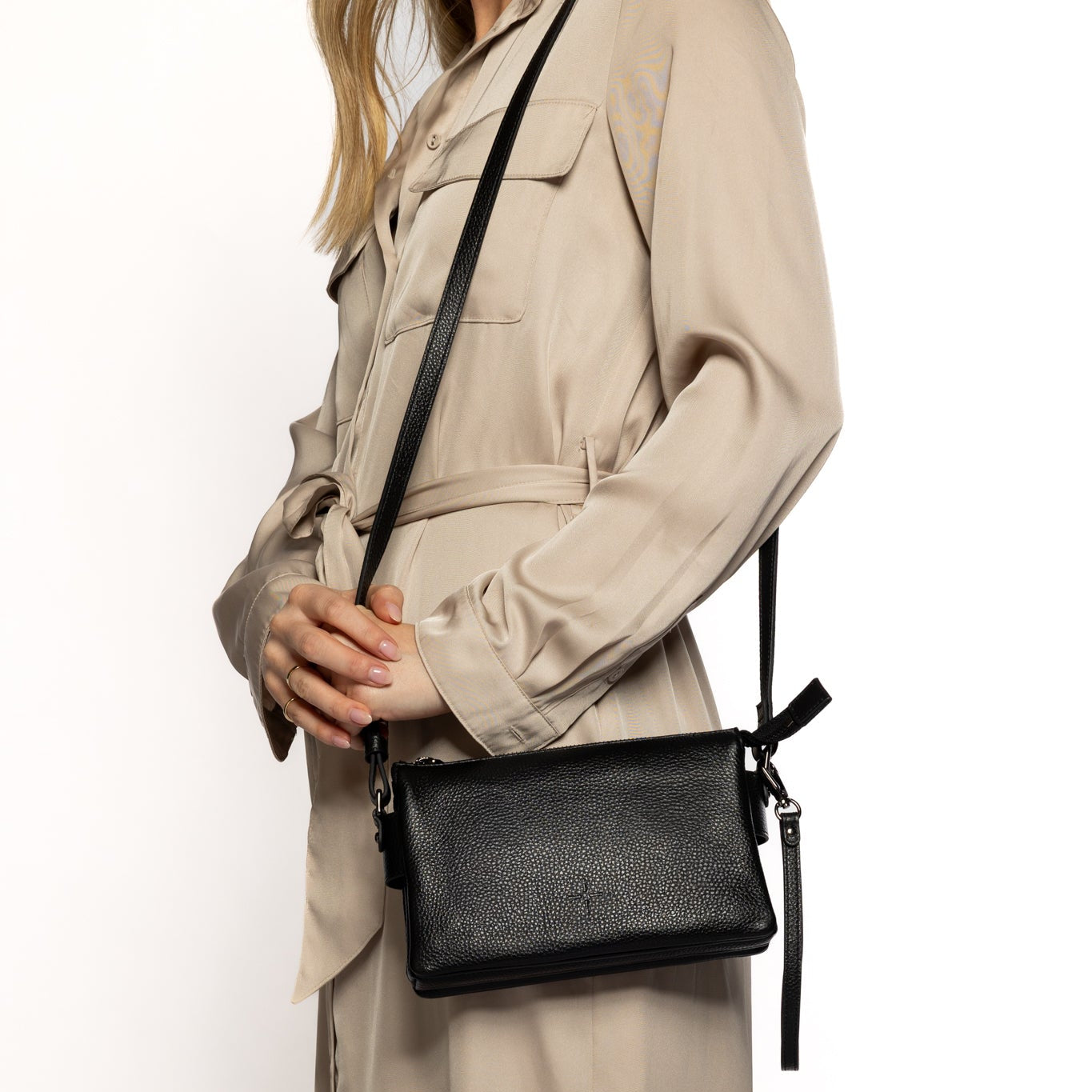 Helena Crossbody Pebbled Black