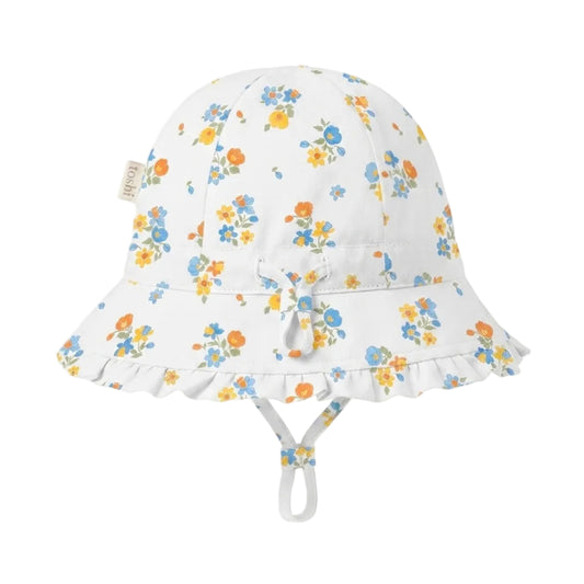Maddie Vanilla Arcadia Bell Hat