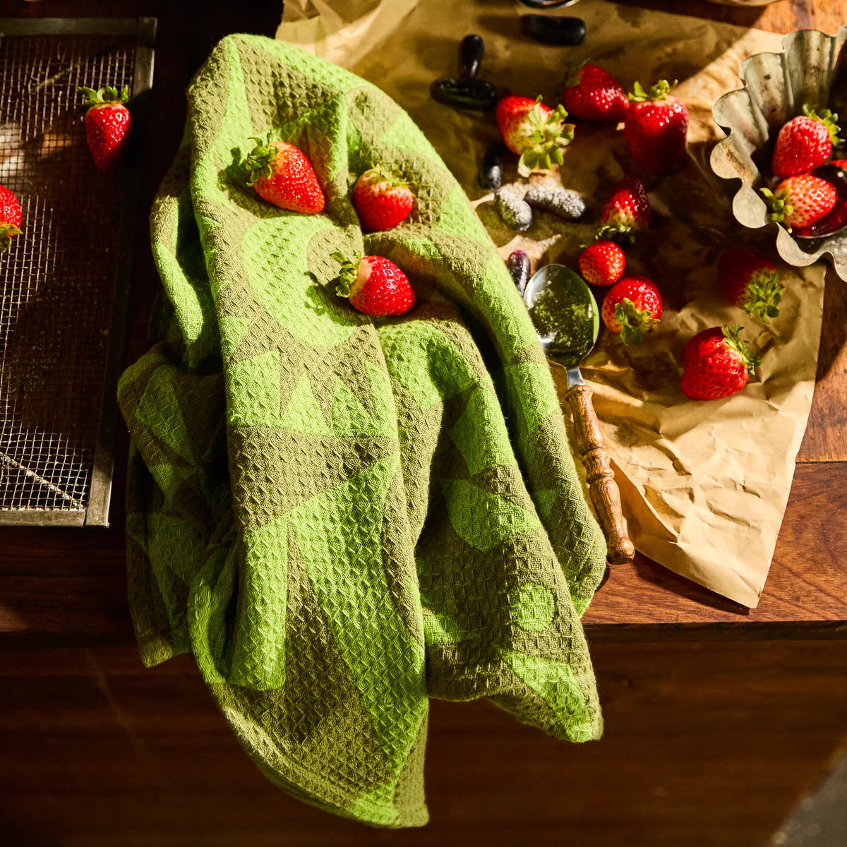Nora Cactus Green Tea Tea Towel