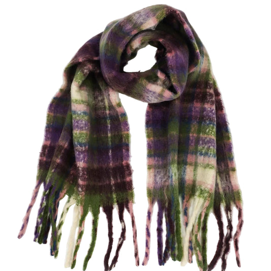 Vacanza Fluffy Scarf