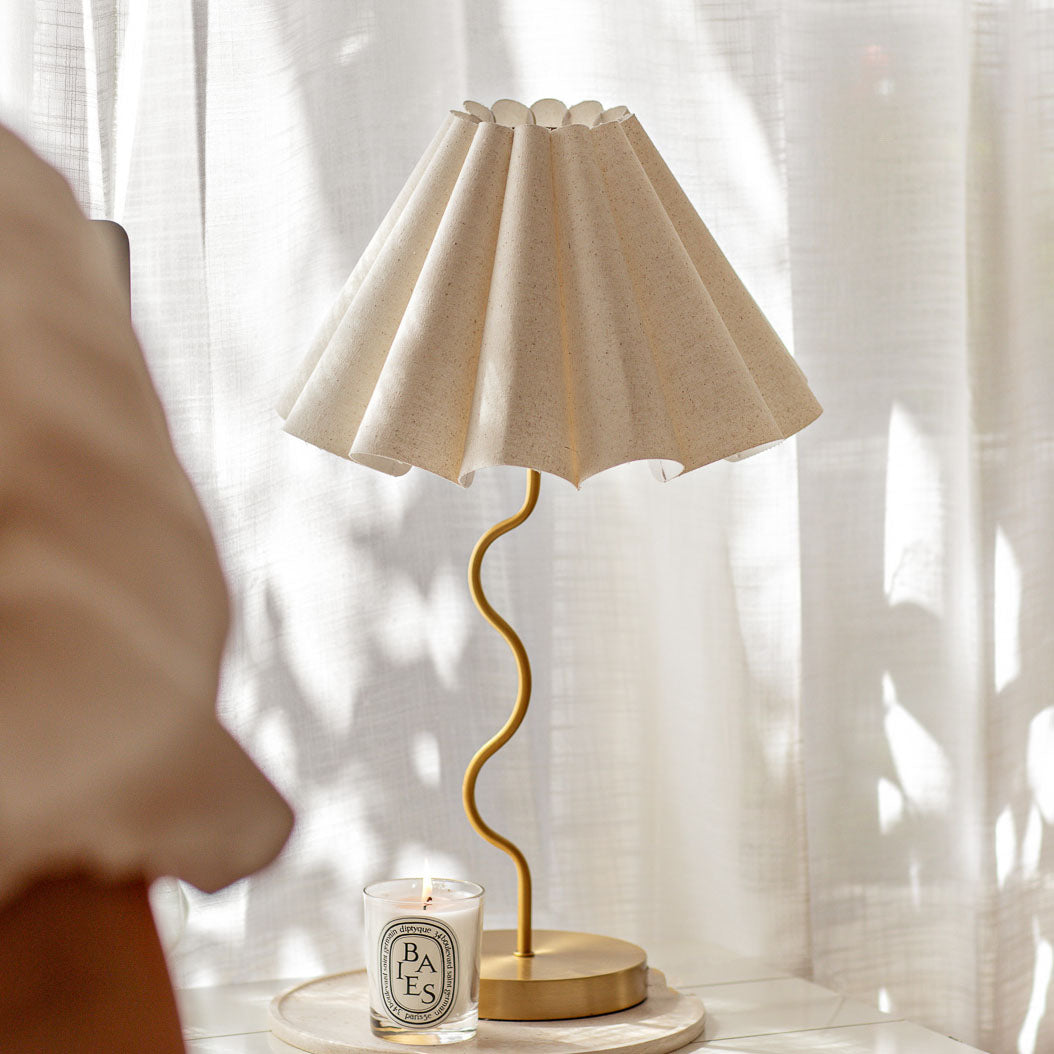 Cora Table Lamp Gold