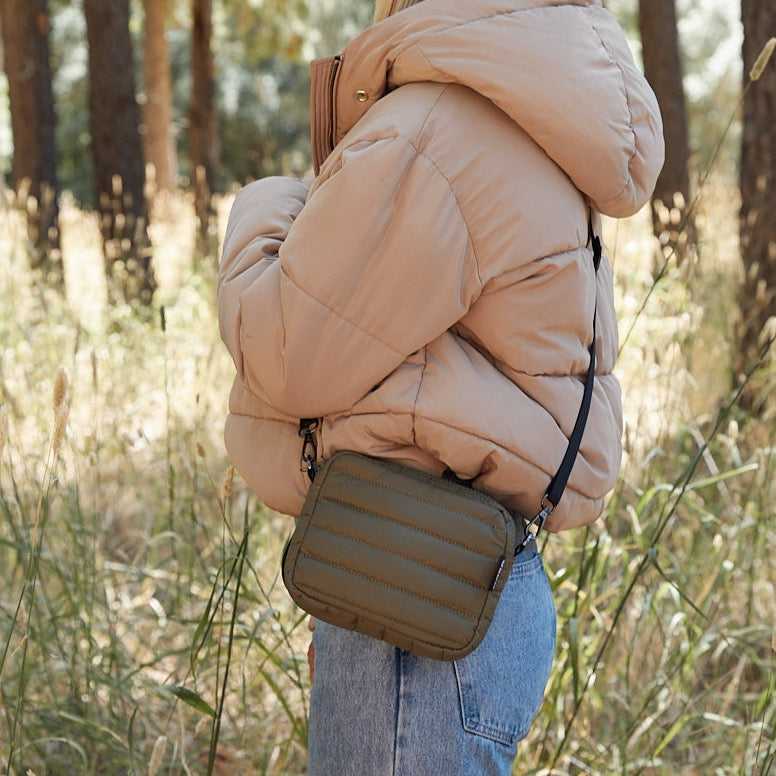 Mini Base Crossbody Cloud Khaki