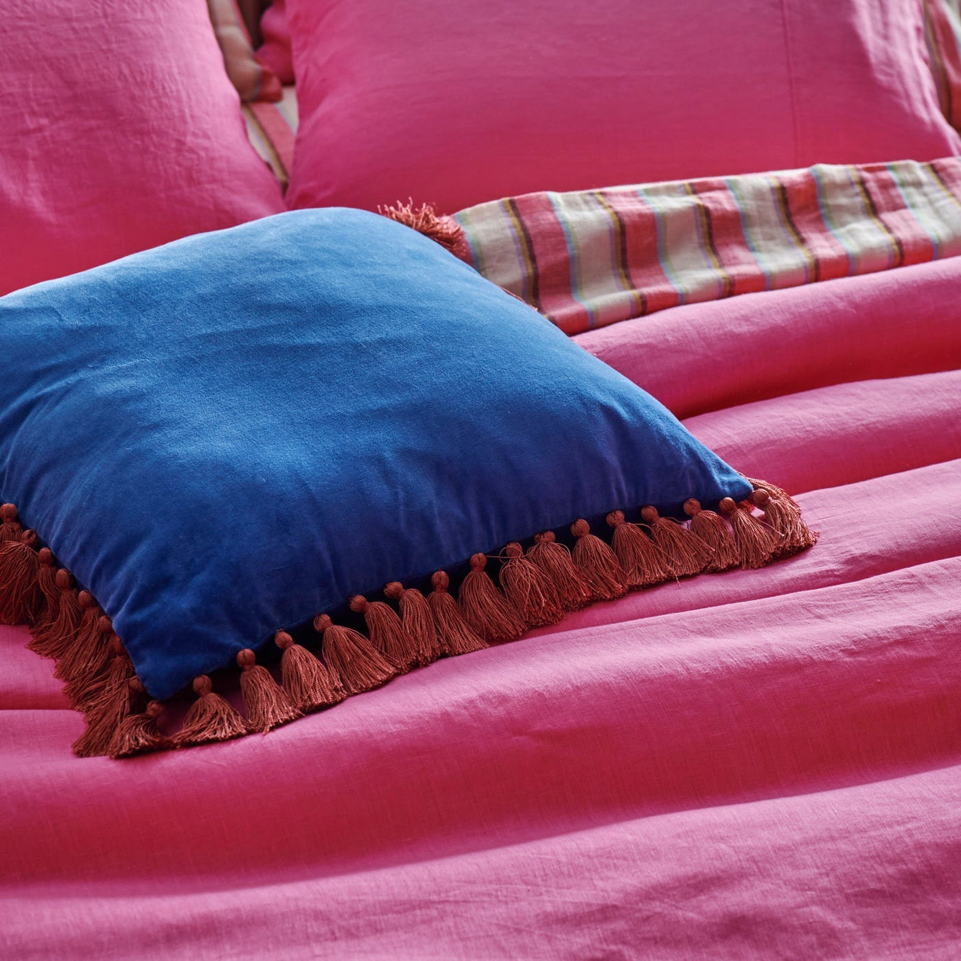 Sapphire Blush Velvet Tassel Cushion