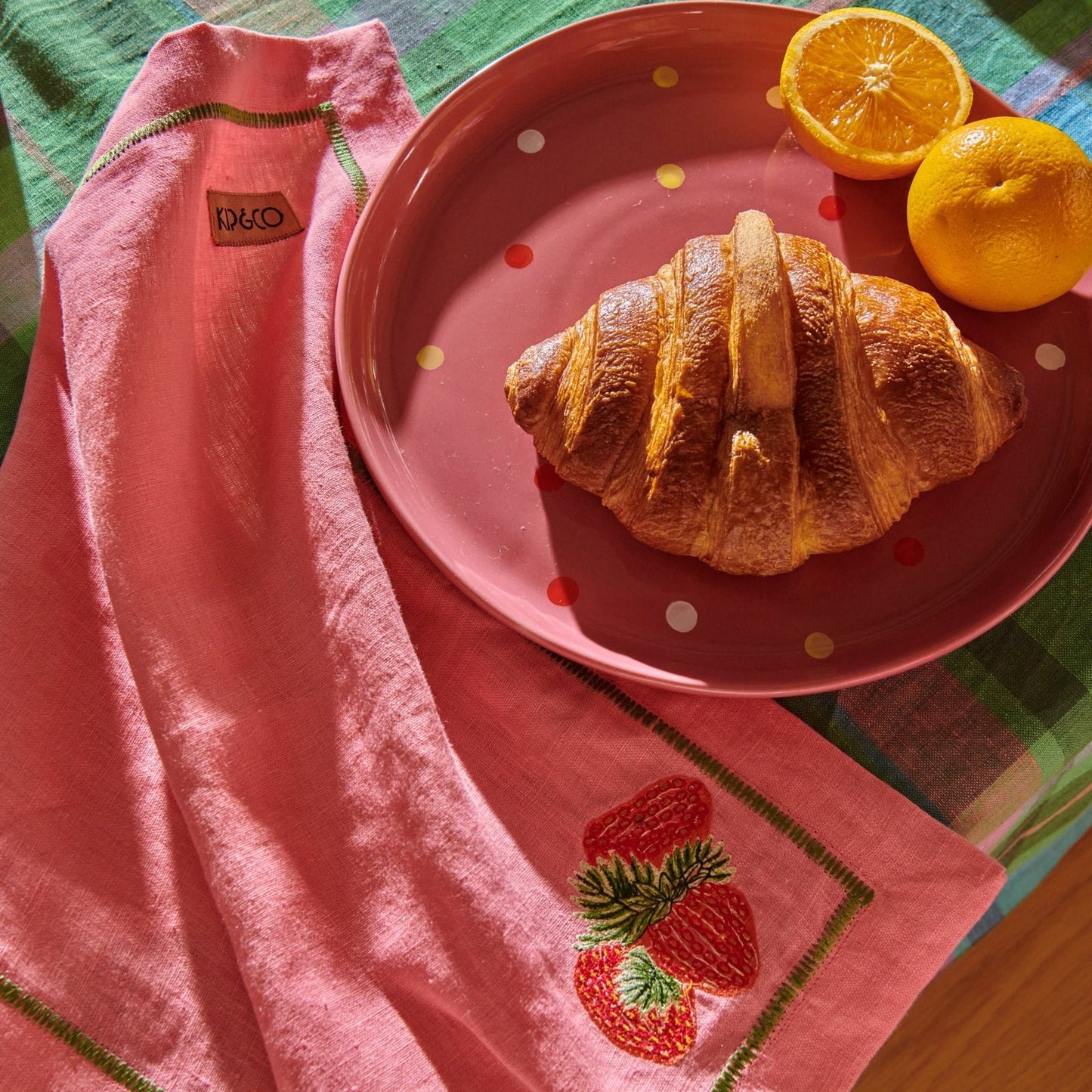 Berry Bliss Embroidered Linen Napkin Set of 4