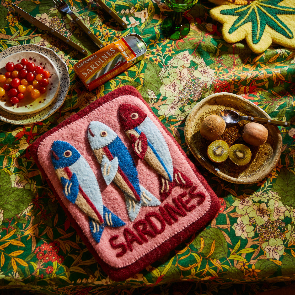 Sandria Sardines Felt Serving Mat